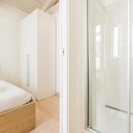 شقة A Gem In The كالياري